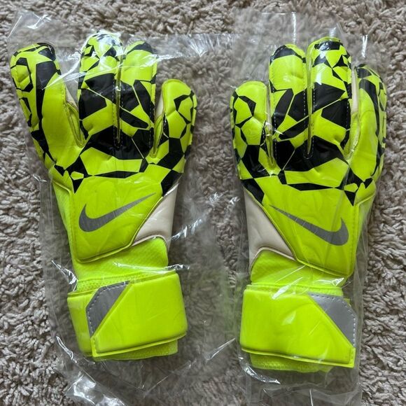 Nike Vapor Grip3 Goalkeeper Gloves Volt Black Soccer Goalie - Picture 2 of 11